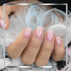 EM Nail Modelująca Baza Parisian Pink 6ml