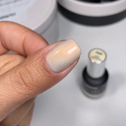 Elarto Lakier Hybrydowy 966 Peachy Pearlfection 7ml